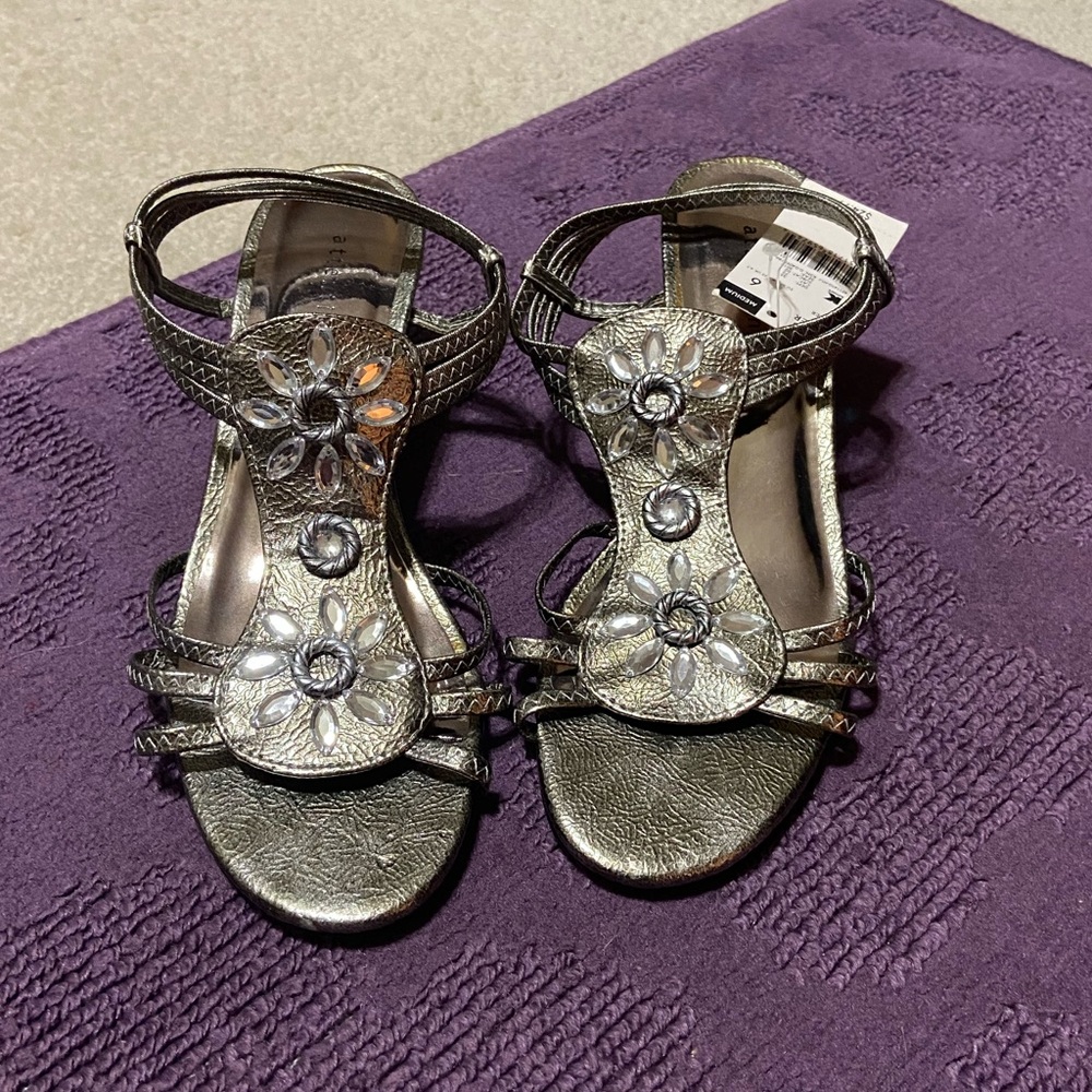 NWT wedge